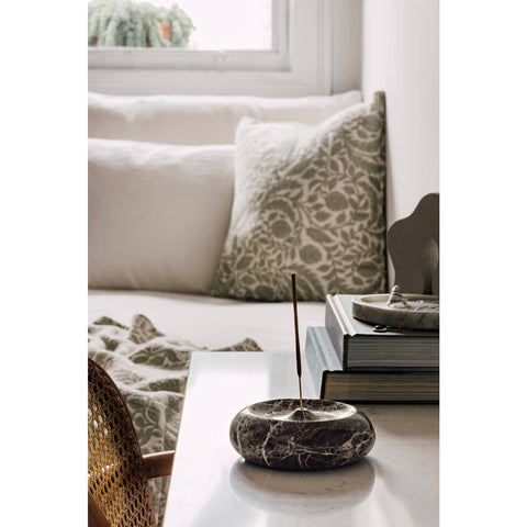 Heirloom Topiary Jacquard Pillow 20 x 20 inch