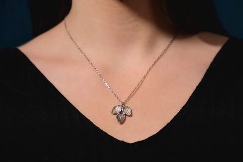 Change Leaf Necklace