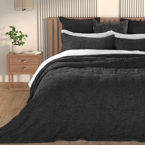 Barbara Bedding Collection