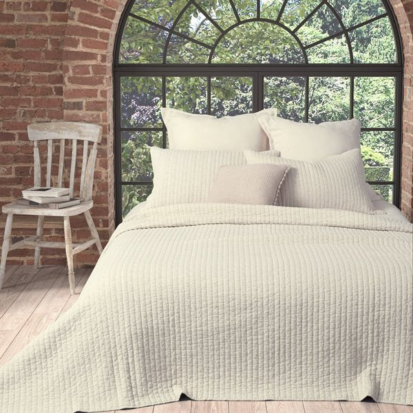 Estelle Quilt Collection