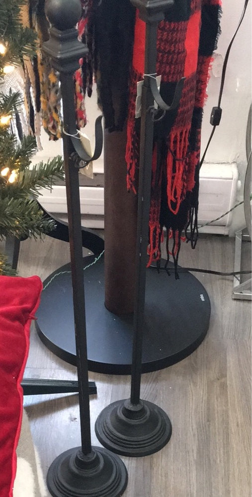 Wreath/bag holder
