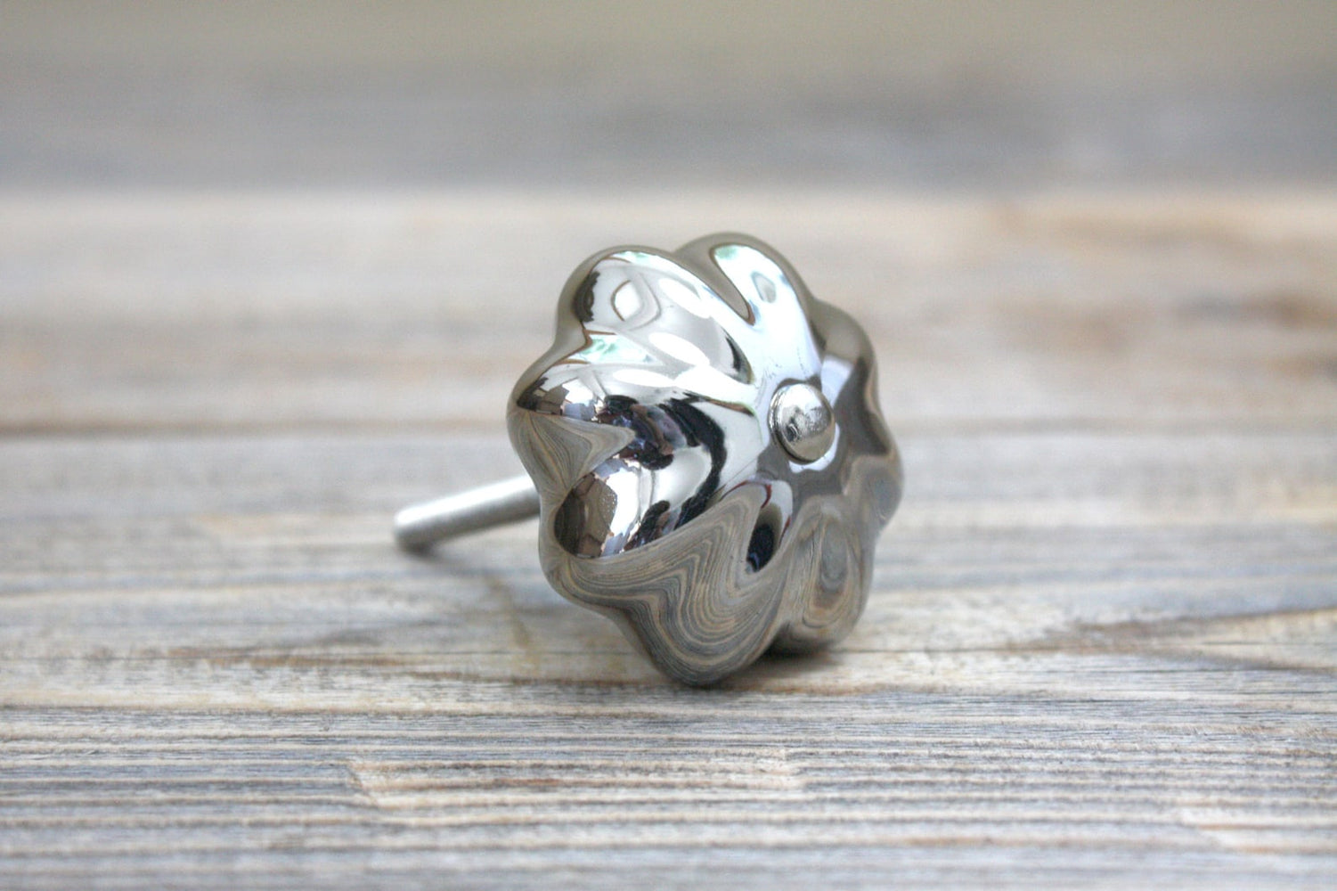 Metallic Finish Gourd Knob